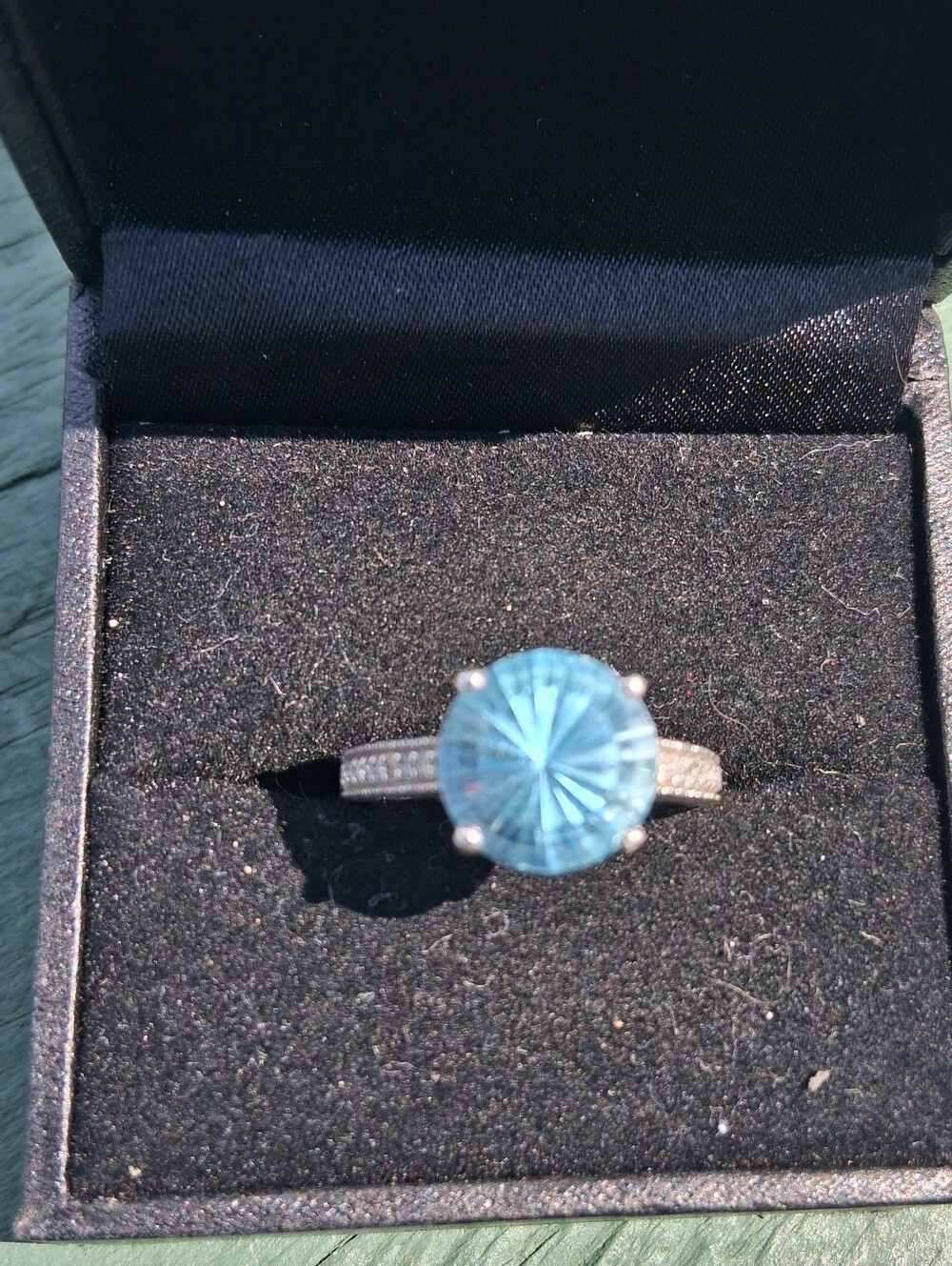 10Kt White Gold 2 Carat Blue Topaz and Diamond Ring Size 7